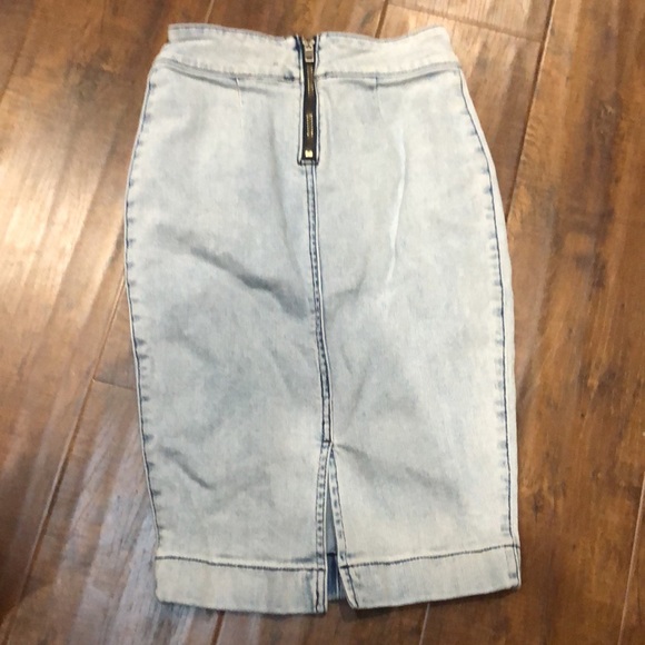 Artitzia Wilfred Free Karolina Denim Midi Skirt - Picture 3 of 6